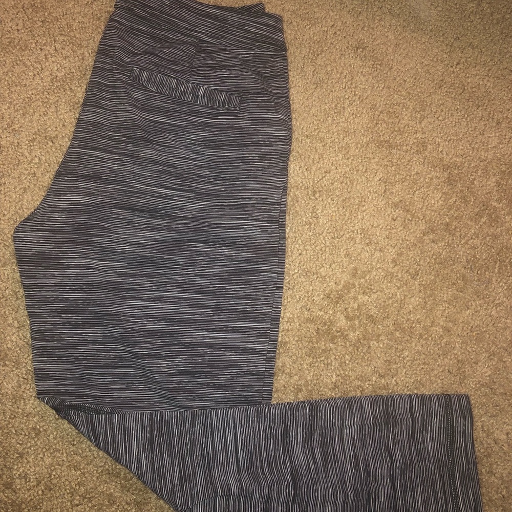 Jet Crop Slim